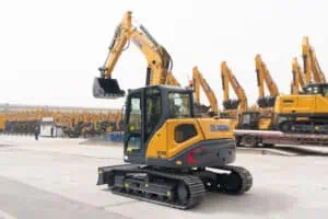 DYQ06333