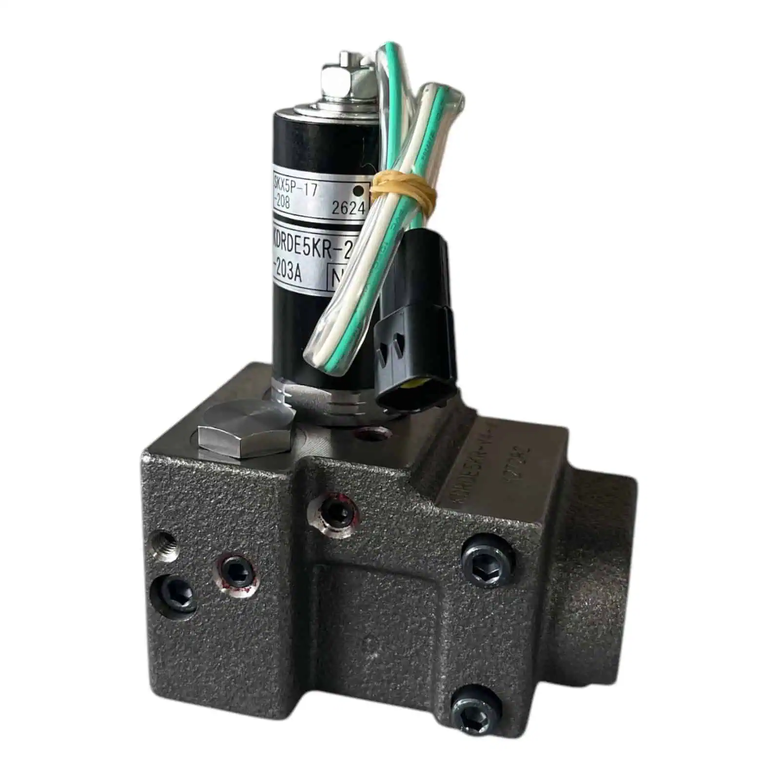 photoroom_20250303_104803 xcmg 860126706 oransal elektromanyeti̇k valf